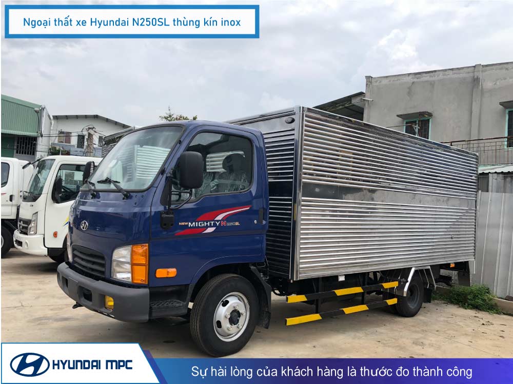 Xe tải Hyundai Mighty N250SL thùng kín inox 2T - 2.5T